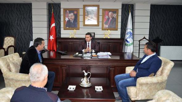 Tuhafiyecilerden Bakıcı'ya ziyaret