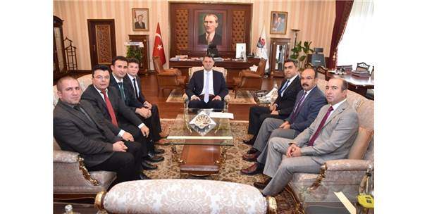 Toplum Yararına Proje Üretecekler