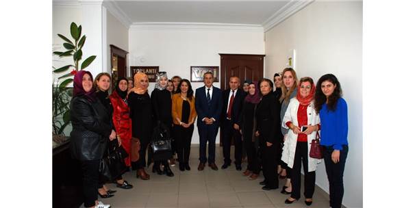 Vali Kalkancı: “Kadınların Çalışma Hayatında Yer Almalarını Destekliyoruz”