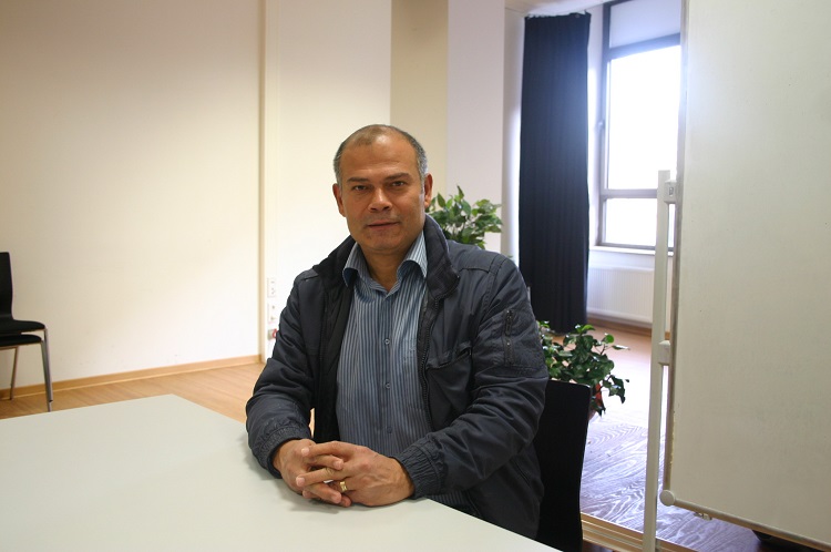 Ali Akdemir, Hamburg’daki dernekleri yazdı!