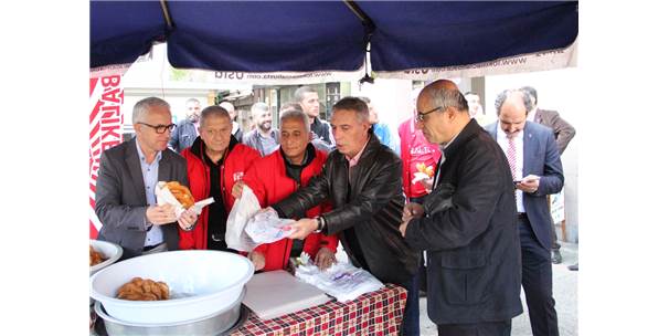 1966 Balıkesirspor Taraftarlar Derneği'nden Lokma Hayrı