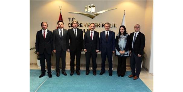 Kansere Karşı Derneği Bakan Özhaseki'yi Ziyaret Etti