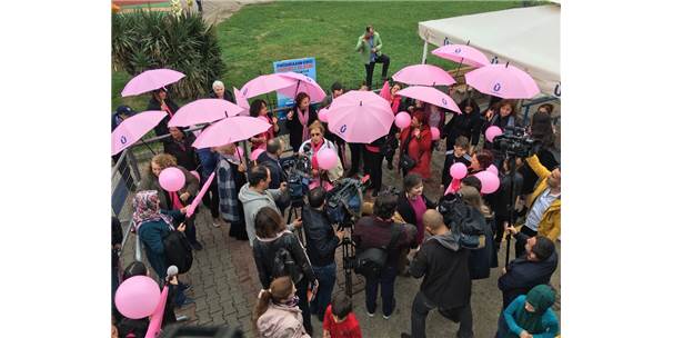 Meme Kanserine Farkındalık İçin Boğaz Turu Yaptılar